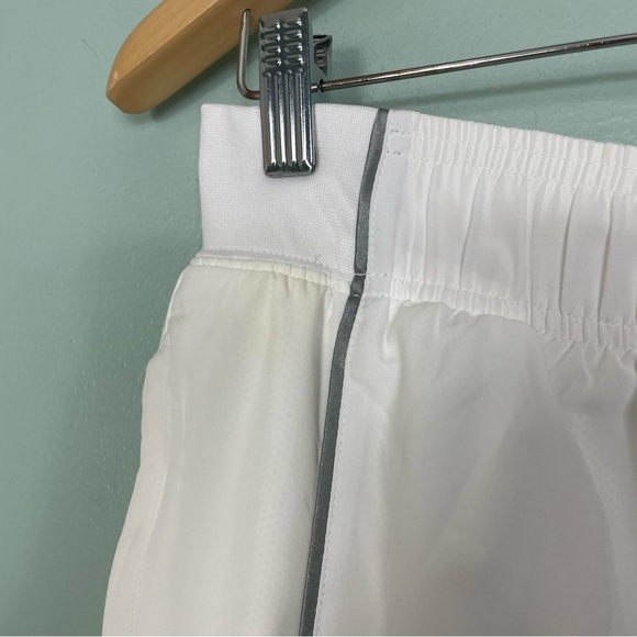 Vintage Lebron James Nike Track Suit White Men’s Size Medium 2 Piece - Picture 4 of 16